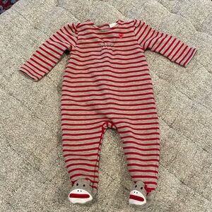 Le top footed one piece size 3 mths